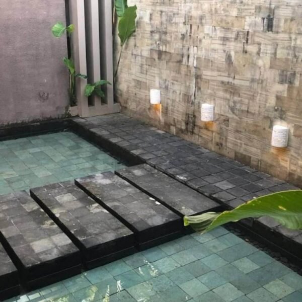 Revestimento de piscina Pedra Hitam da Hijau Brasil