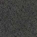 Revestimento de Piscina feita com a Pedra Hitam Original, da fábrica Hijau Brasil