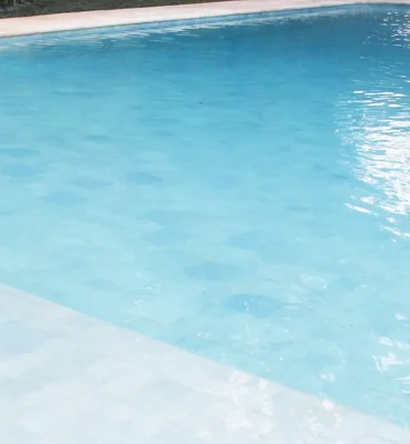 Revestimento para piscina Aquamarine, da Hijau Brasil